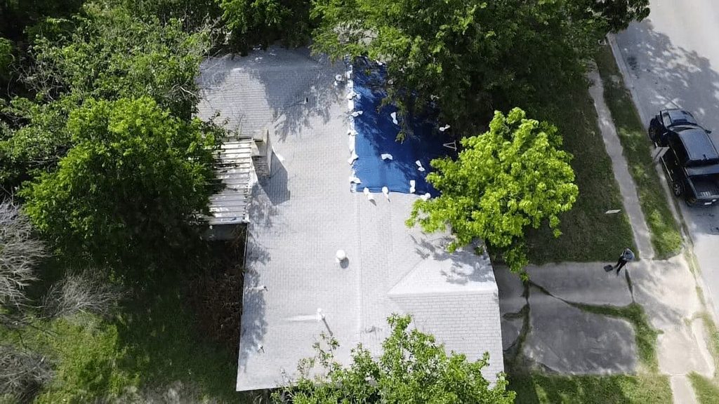 asphalt roofers Austin TX